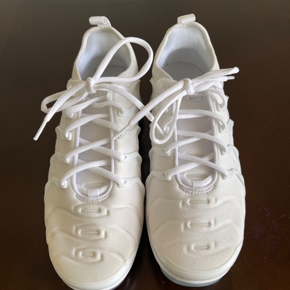 Men’s Nike Air VaporMax Plus Size 8 White - Picture 3 of 7